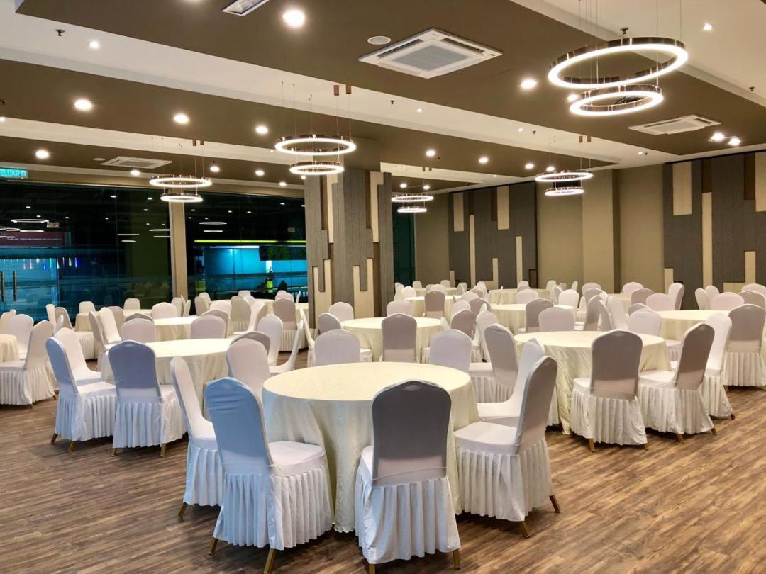 Frazel Hotel 2*